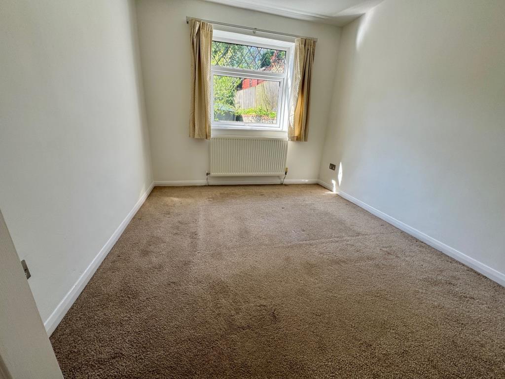 Lot: 108 - DETACHED BUNGALOW WITH STUNNING VIEWS - Bedroom 2